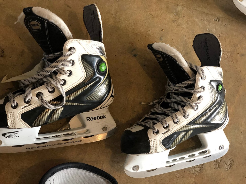 Reebok Pump Skates Size 3.0 D