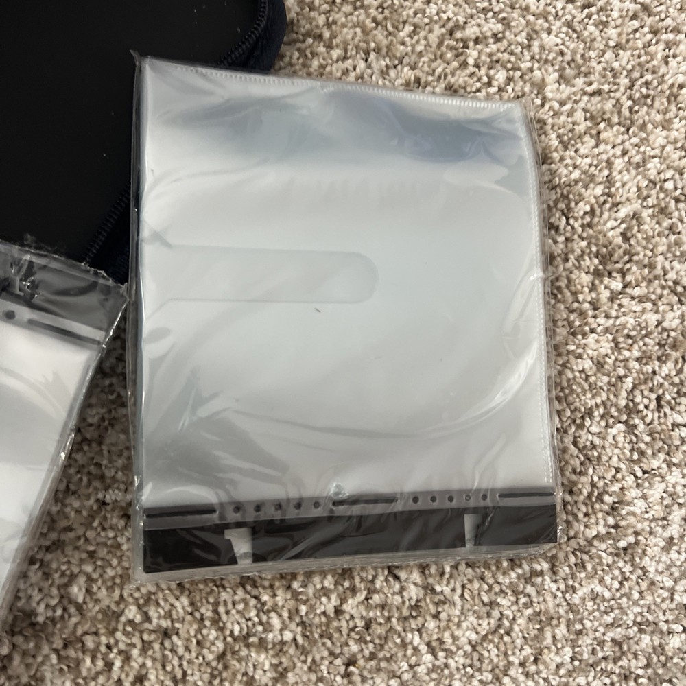 Avery CD Tracks Modular CD-ROM Storage System TracWallet 48