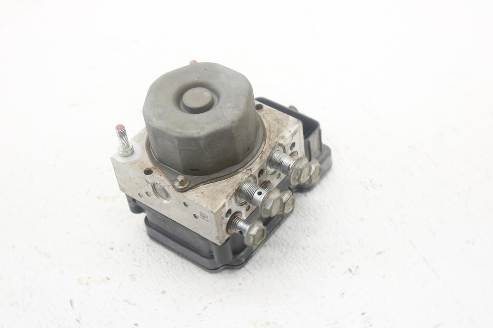 17-23 Harley-davidson Road King Flhr Abs Pump Unit Module