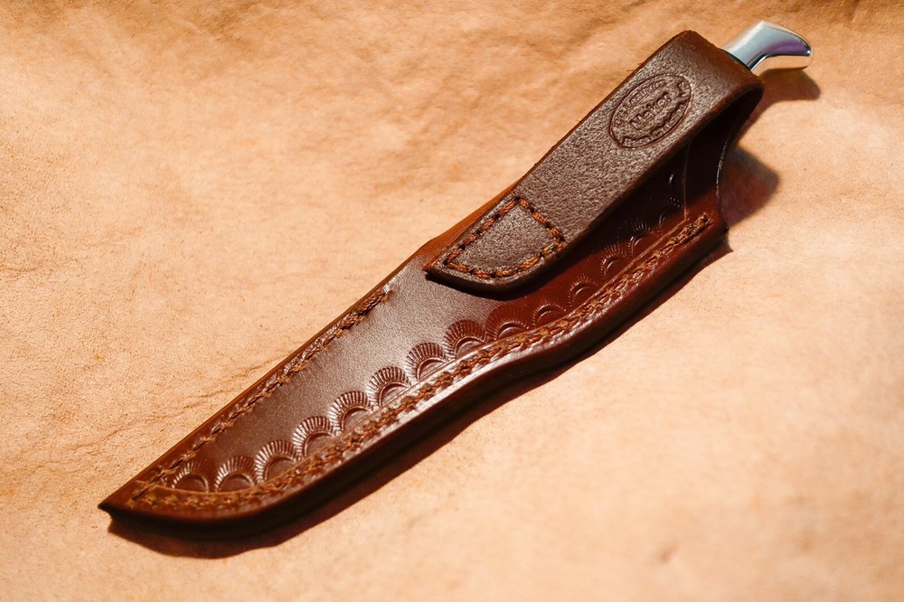 Custom Leather Sheath for Buck 102