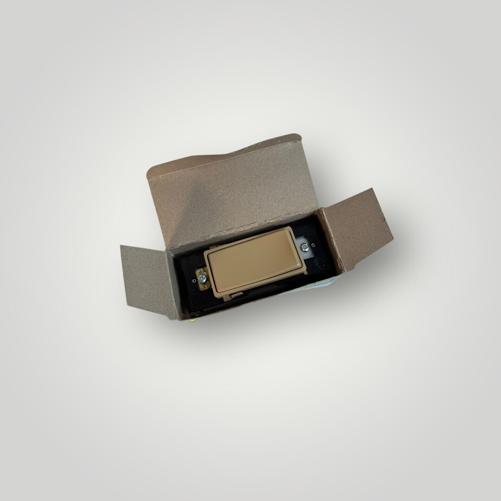 Leviton Switch RE151-WC Carmel