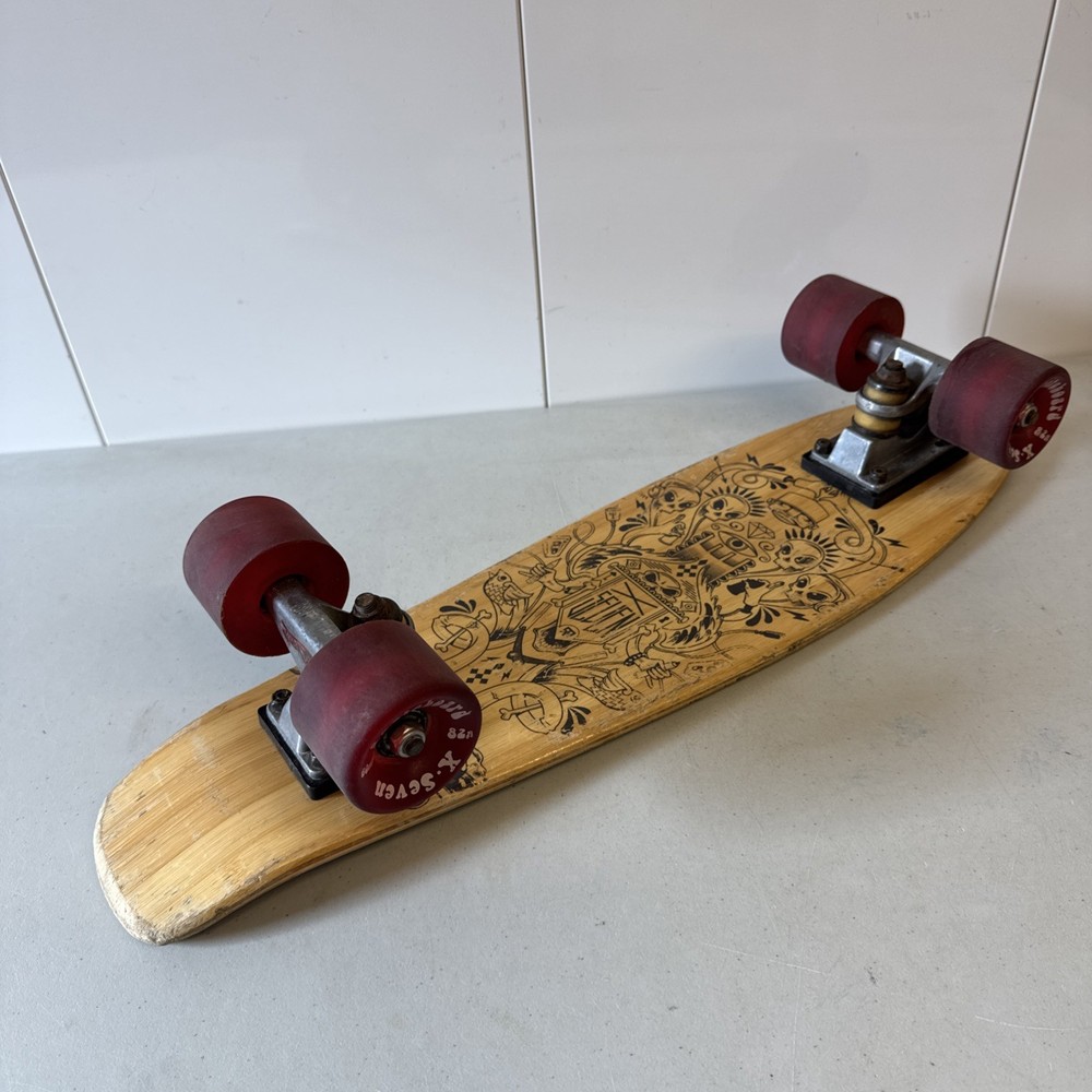 X-Seven Mini Skateboard Cruiser Complete 22 Inch