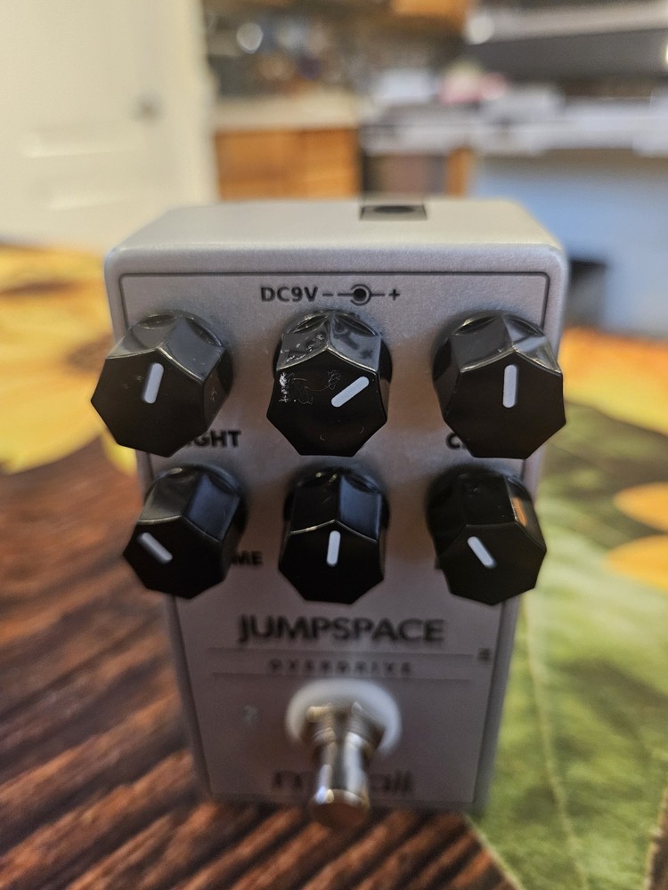 Movall MP106 Jumpspace Overdrive Untested