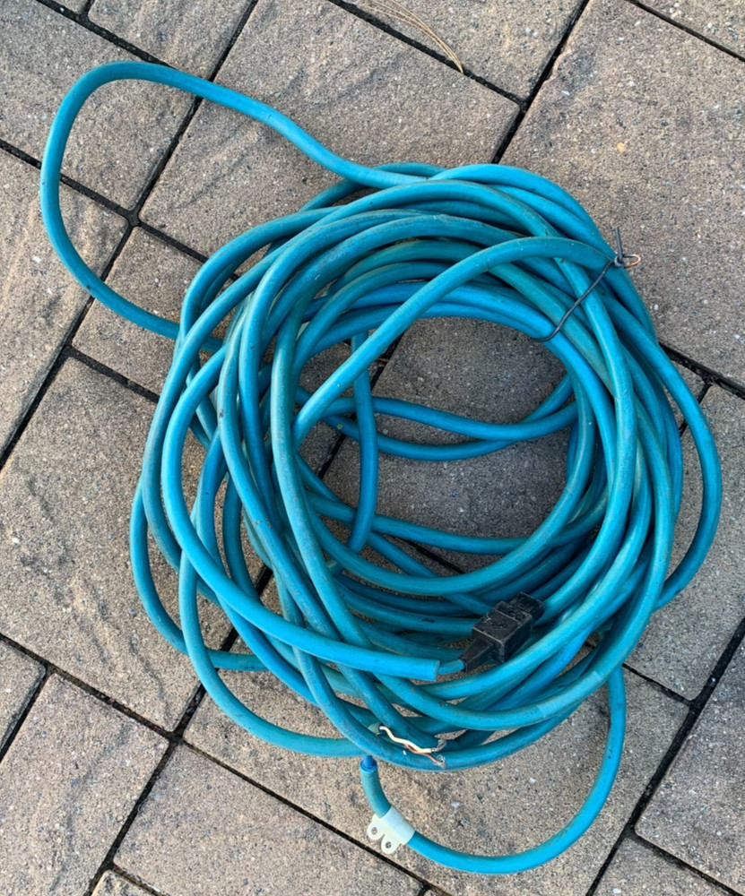 Used Aquabot Classic Cable