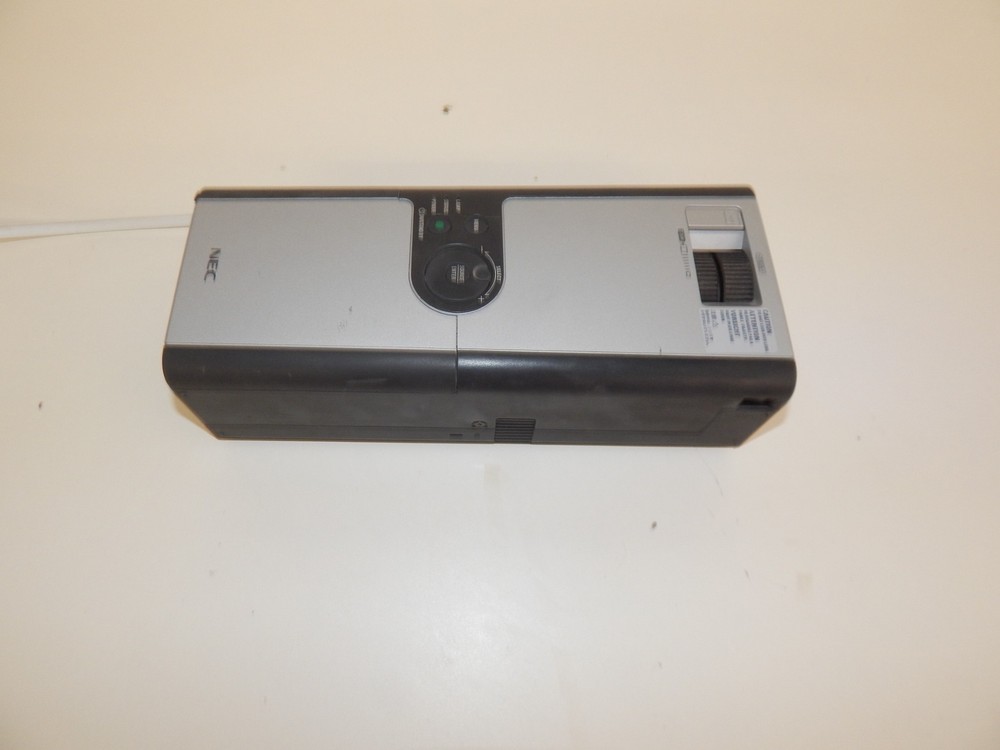 *TC* NEC MODEL LT170 PROJECTOR - 20 LAMPS HOURS ONLY (TPX16)
