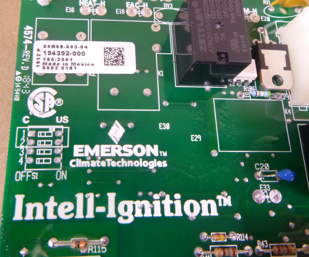 Emerson 100109944 , 9004569205 For A.O. Smith Ignition Control Board