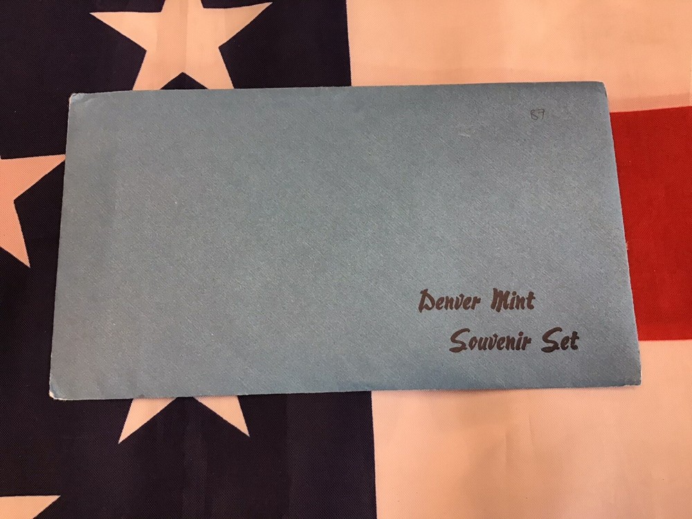 1987-D Official US Mint Souvenir Set with Envelope.