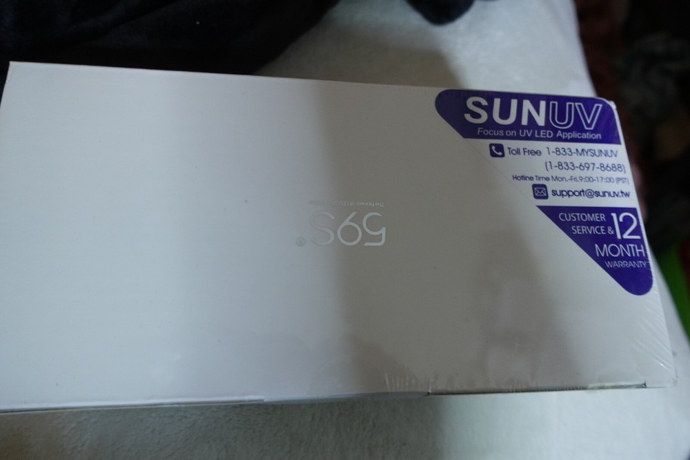 SUNUV UVC LED Sterilizing Box 59S NEW SEALED IN BOX --LOCATED J5