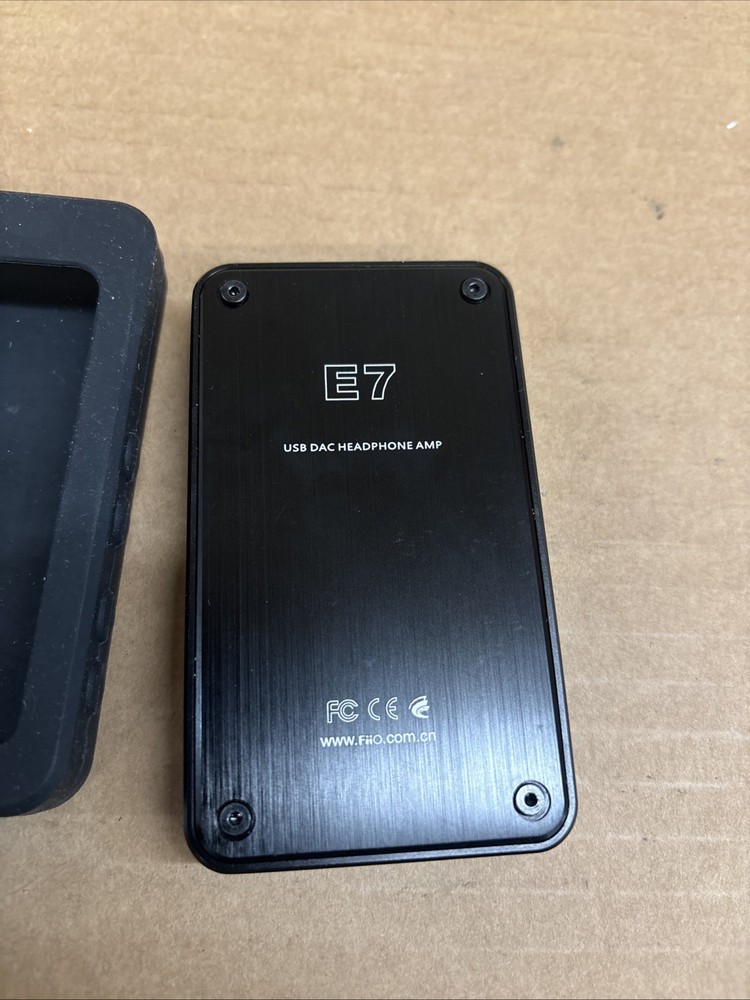 FIIO E7 USB DAC PORTABLE HEADPHONE AMPLIFIER