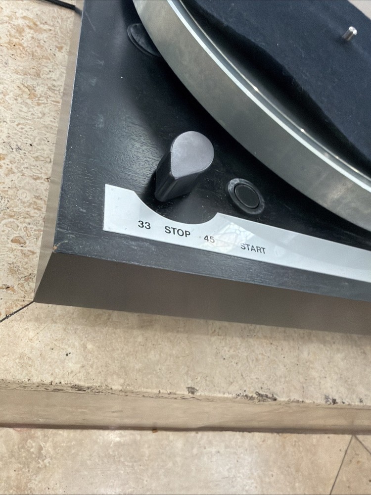 Thorens TD 318 Turntable -