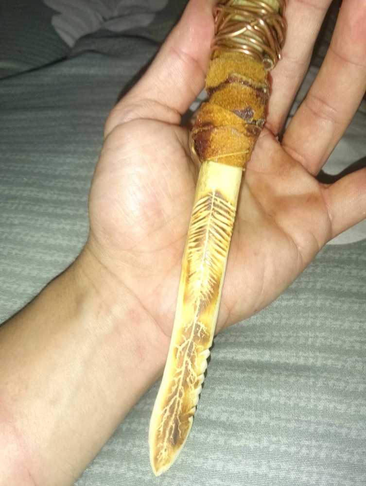 Hand Craved Sinew  Knife