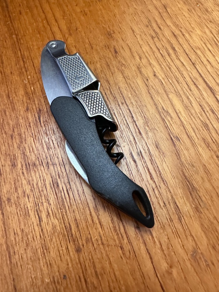 HYPHEN- Premium Waiters Corkscrew Wine Key Opener