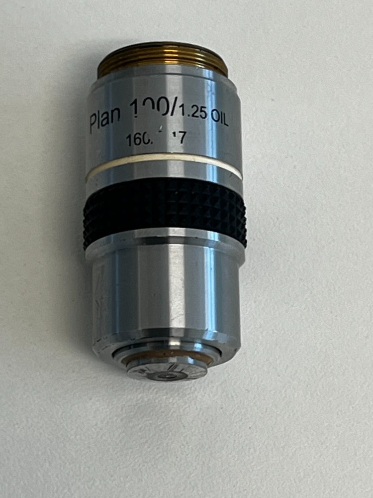 A9:  Plan 100/1.25 Oil  160/ Microscope Objective