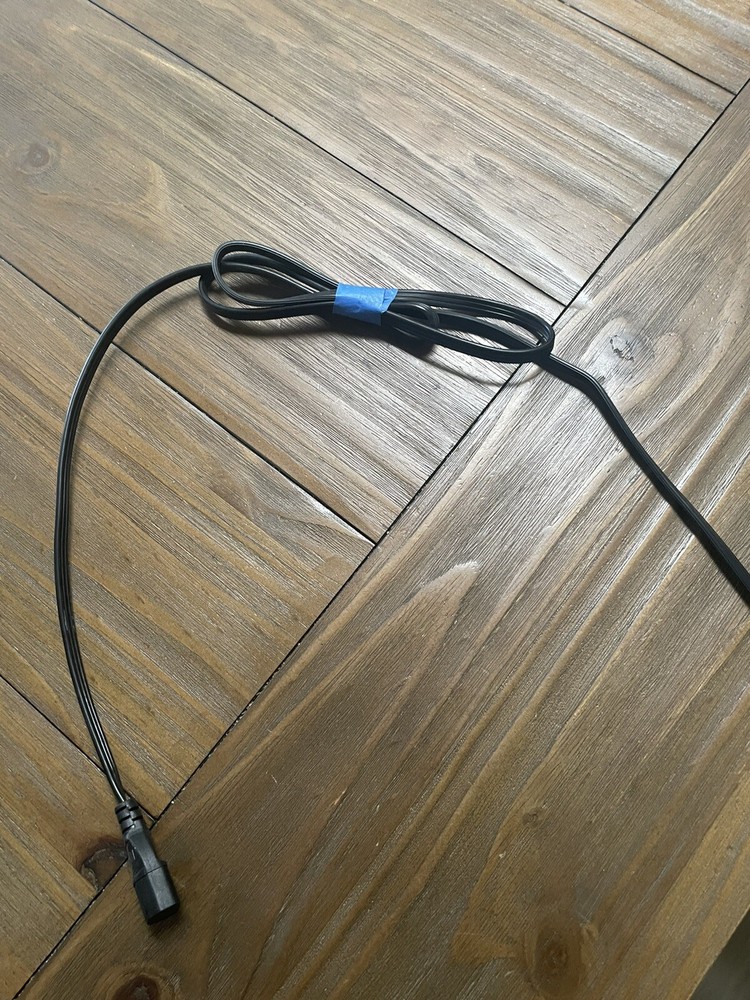 hp Desktop Computer (Inspiron 3891)