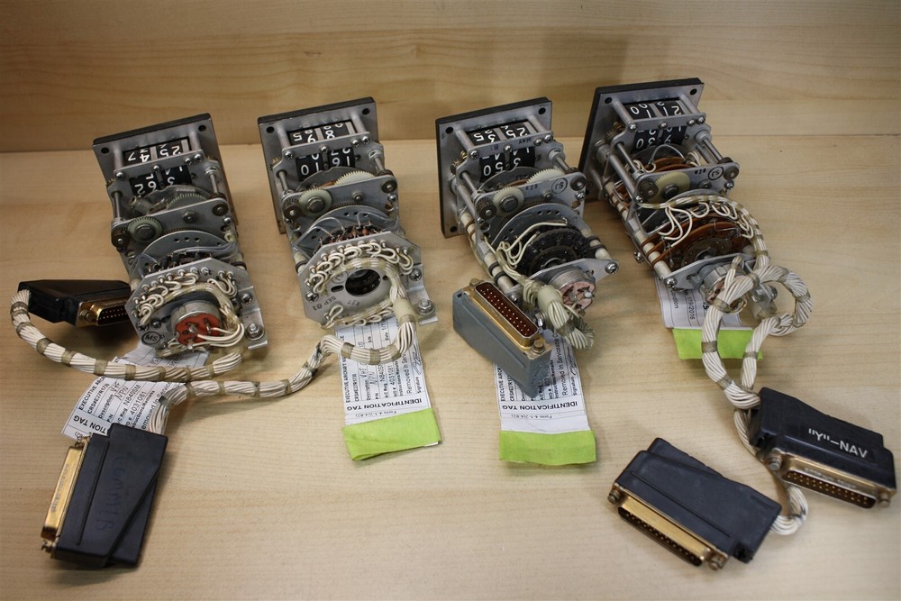 Lot of (4) Unknown NAV COMM Control Heads (Gables?)
