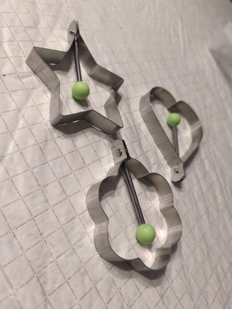 Set Of Three Egg Shaper/Pancake Molds