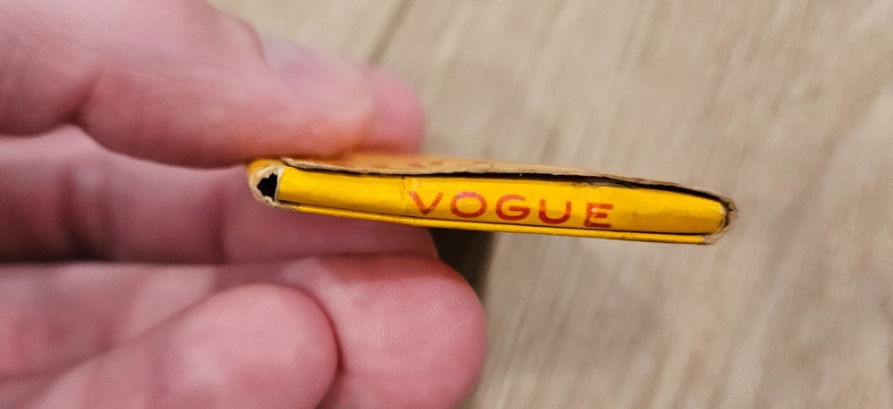 Vintage Vogue Cigarette Rolling Papers Pack Made in Canada