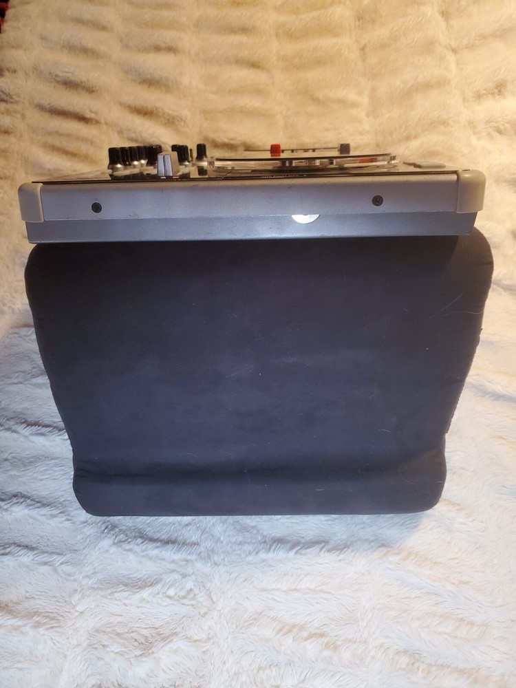 Vestax VCI-300 DJ Controller Console