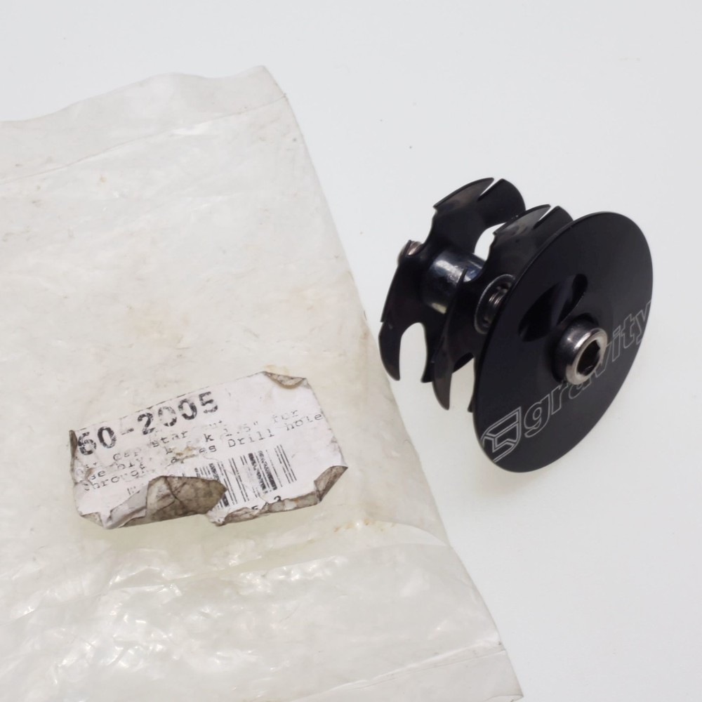1.5" Gravity Headset Top Cap & Star Nut for through Cables drill hole