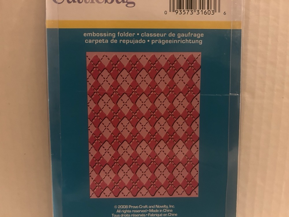 Provo Craft Cuttlebug Spots & Dots (1 embossing Folder) + Argyle (1 Folder)