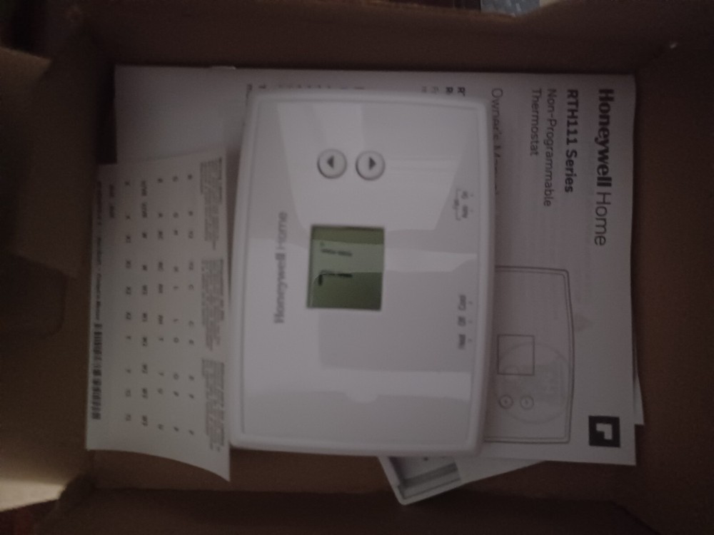 Honeywell Home Horizontal Non Programmable Thermostat