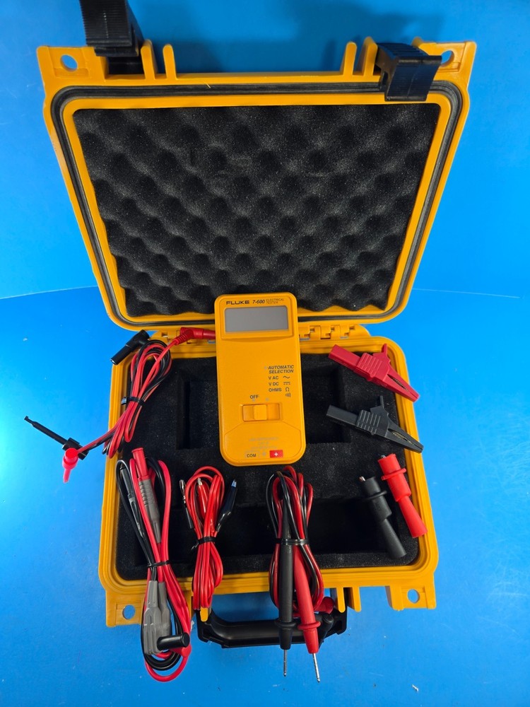 Fluke 7-600 Electrical Tester Meter Multimeter !