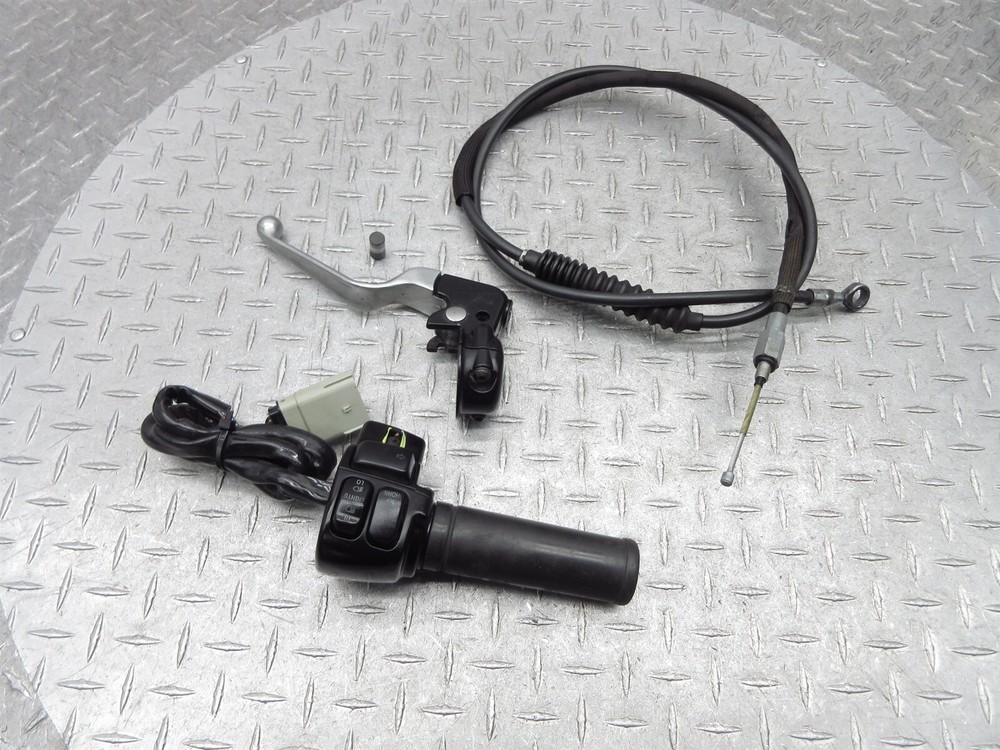 2007 Harley Electra Glide FLHTCI Left Switch Clutch Control Lever Perch Cable