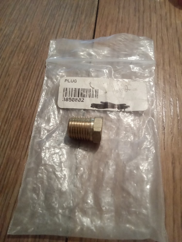 Volvo Penta 3850802 Plug
