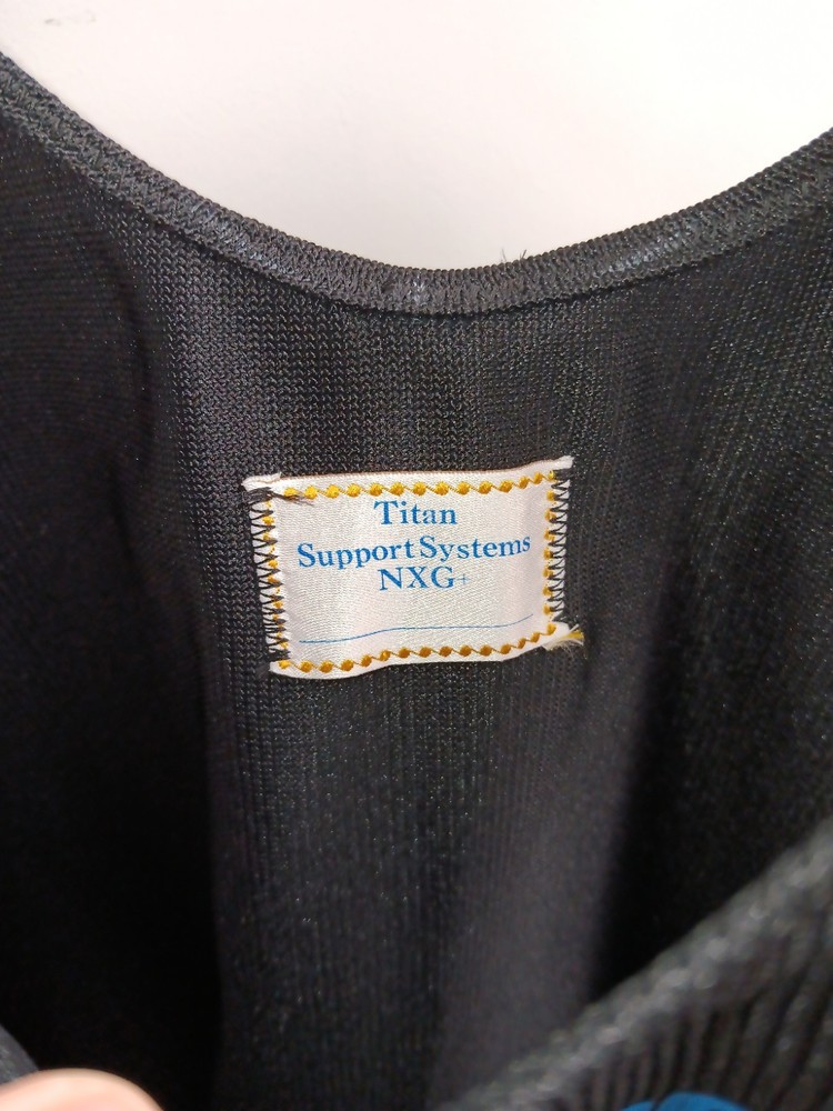 TITAN Support Systems Power Lifting Singlet Size M