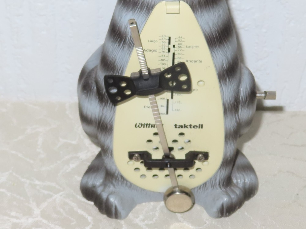 Metronome Wittner Cat Clock!
