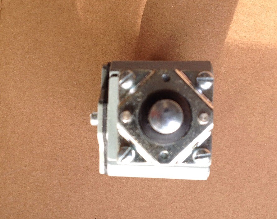 Allen-Bradley Limit Switch 802T-BT