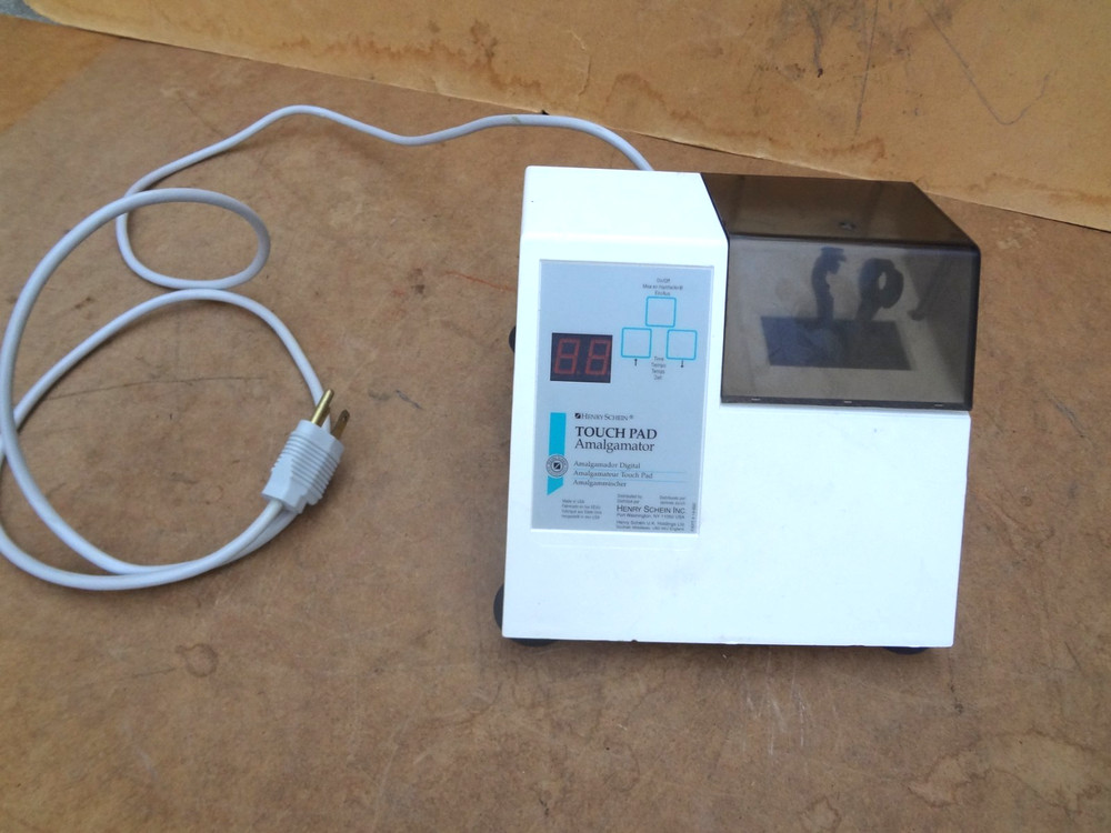 Henry Schein Touchpad Amalgamator Model TP-103