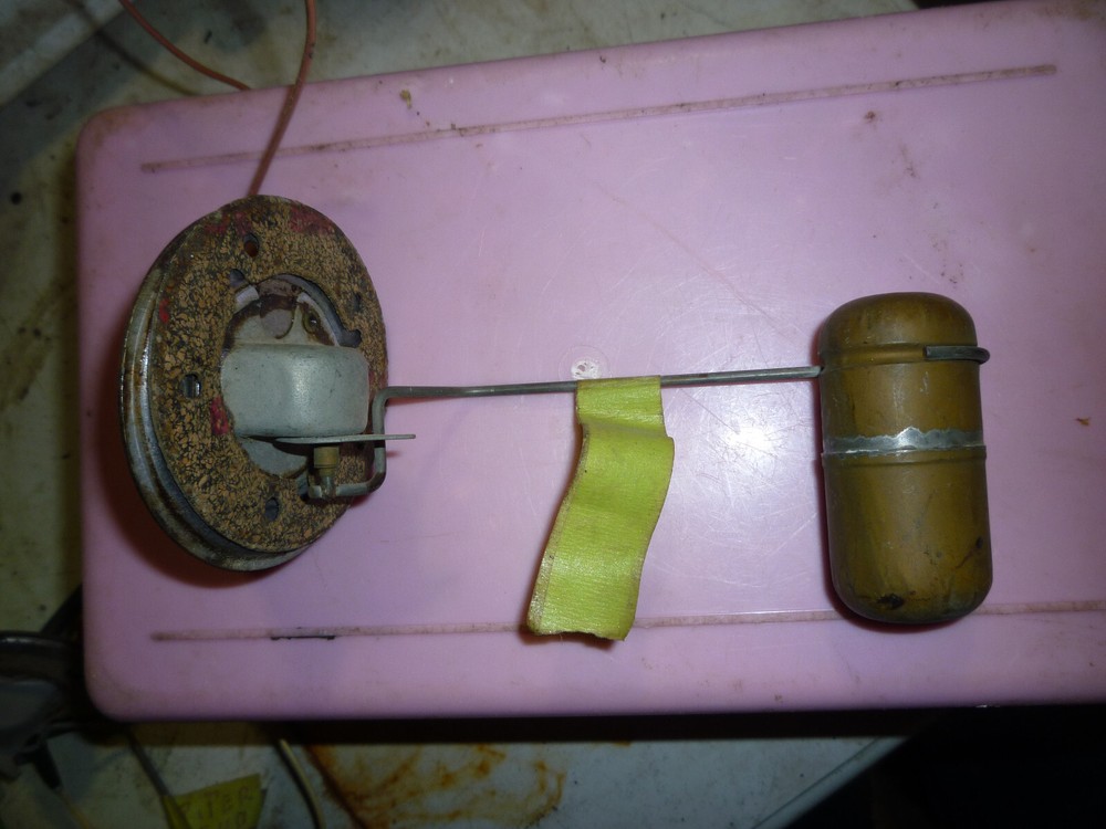 Piper Pacer PA-20 135 Left Fuel Float Sending Unit Transmitter Sensor