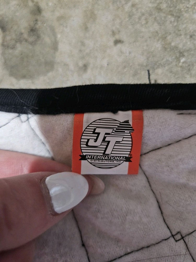 Black Quilted Cotton Contour Saddle Pad With Straps