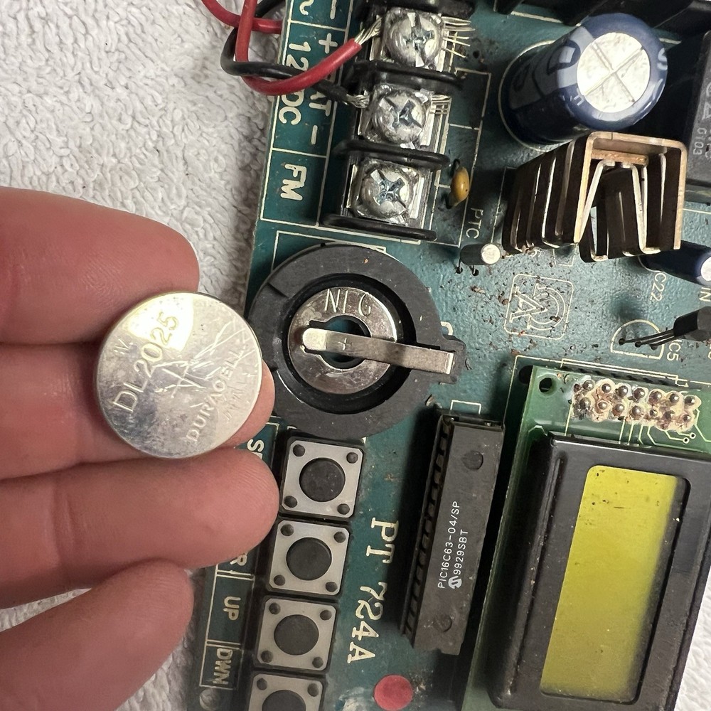 Altronix Programmable Digital Timer - PT724A