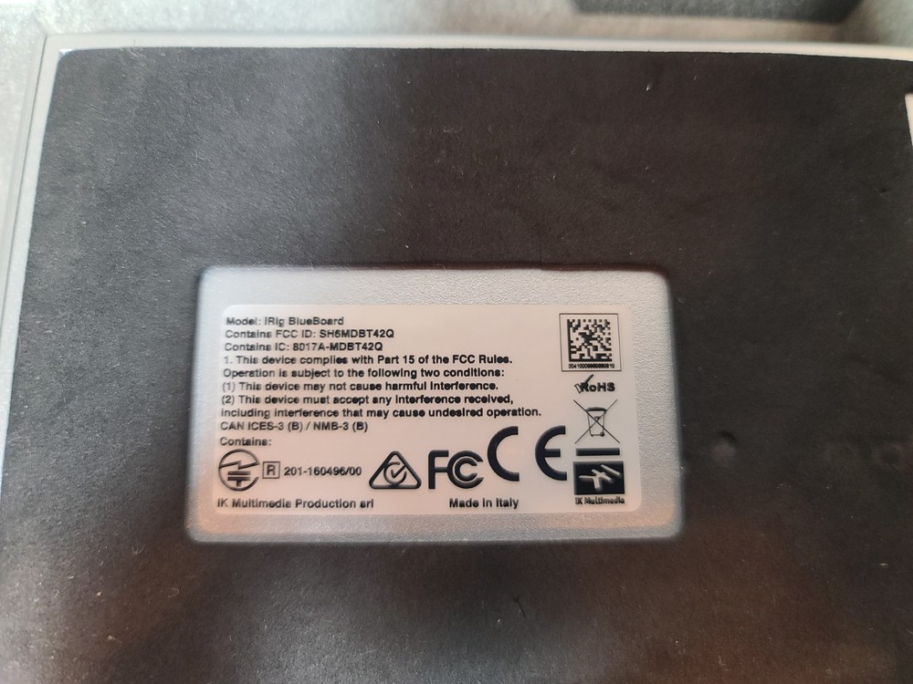 IK Multimedia iRig BlueBoard MIDI Pedalboard Controller