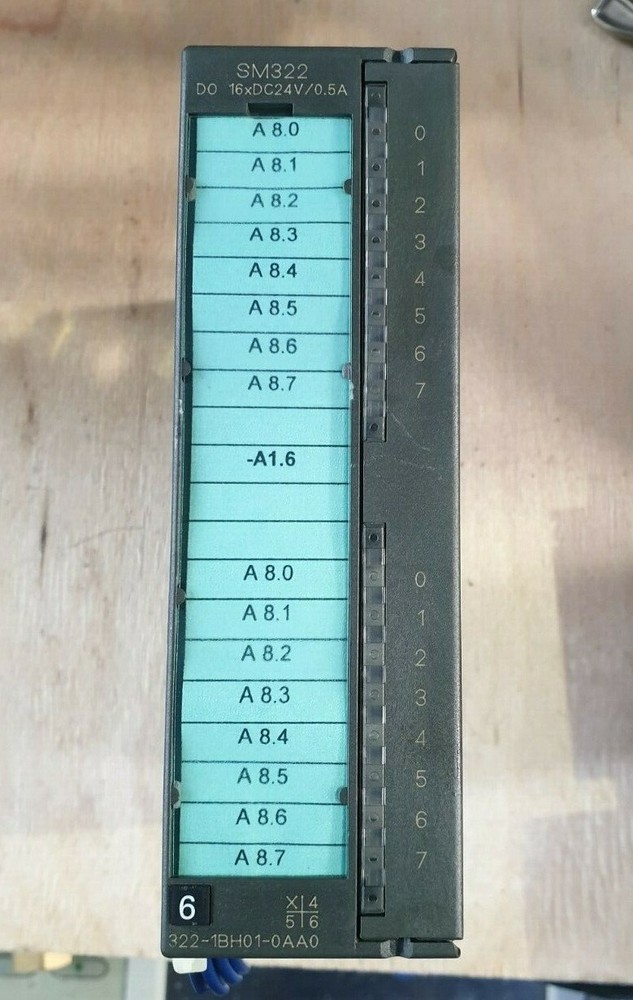 SIEMENS 6ES7322-1BH01-0AA0 MODULE  (R3S5.2)