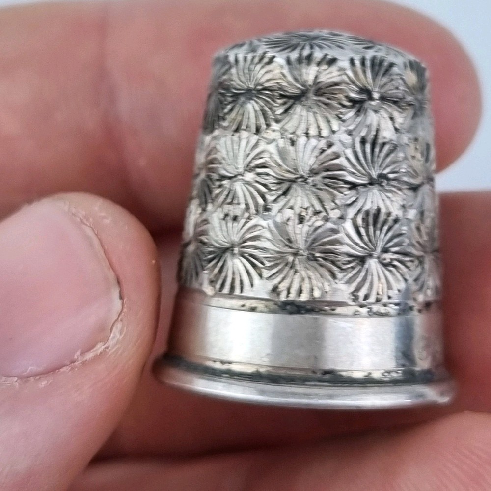 Antique Solid Silver Thimble Chester 1921 Charles Horner