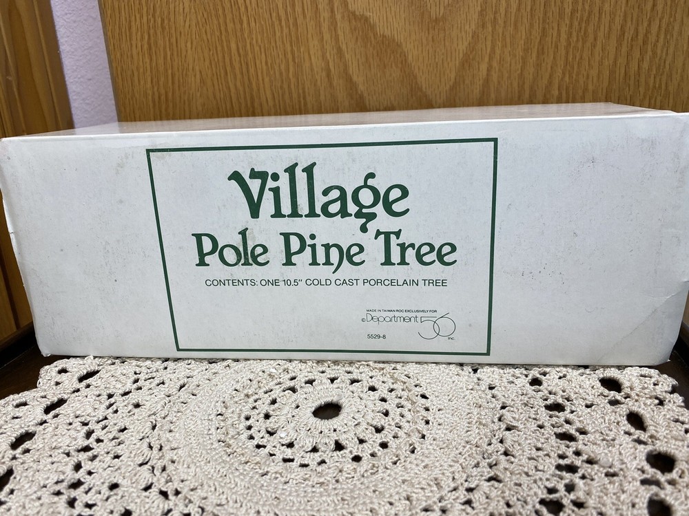 DEPT 56 VILLAGE POLE PINE TREE 10.5" #55298