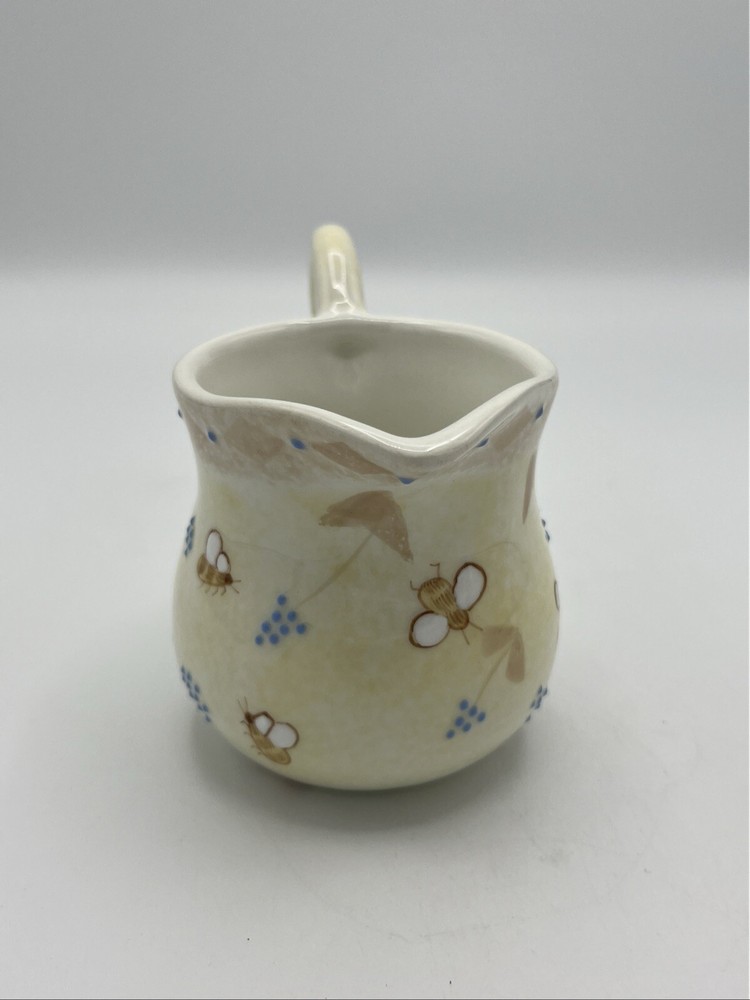 Block Buzz Buzz Creamer By Deb Mores 1999 Beehive Bees