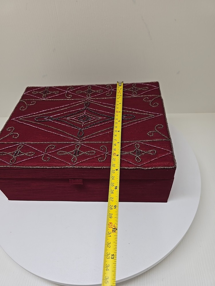 Elegant Red Color Storage Box with Beads D74