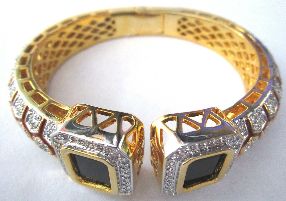 Quality Enamel Blinding Ice CZ Clamper Bracelet