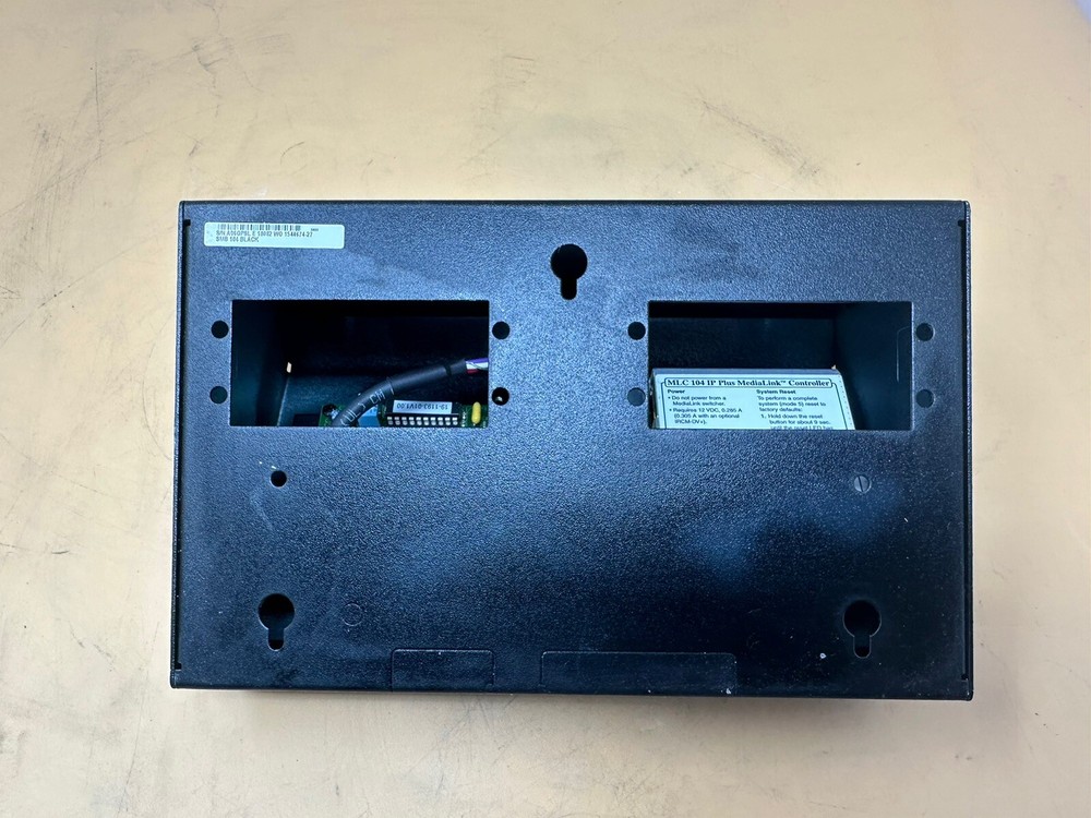 Extron MLC 104 IP Plus DV+ Media Link Controller