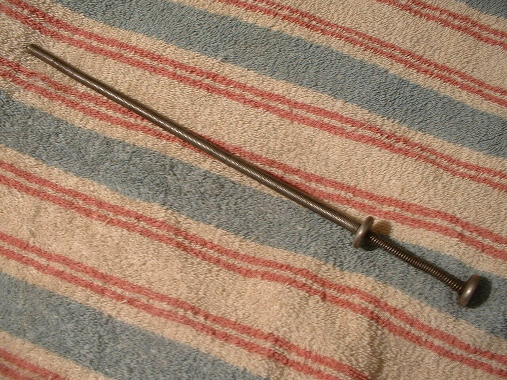 Vintage Grip It Gripper 12"