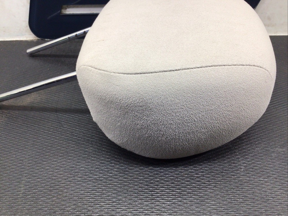 2008 Hyundai Sonata PASSENGER RIGHT FRONT HEADREST