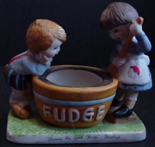 Hershey's Figurine candle