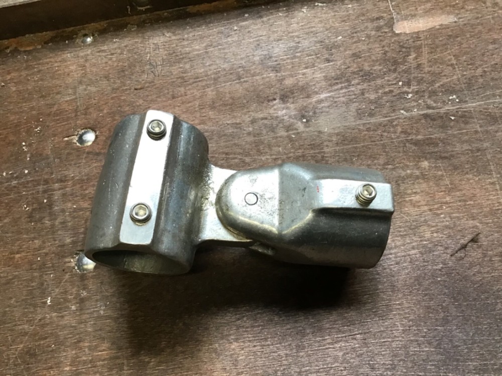 Hollaender SPEED-RAIL # 17F-7 Adjustable Tee