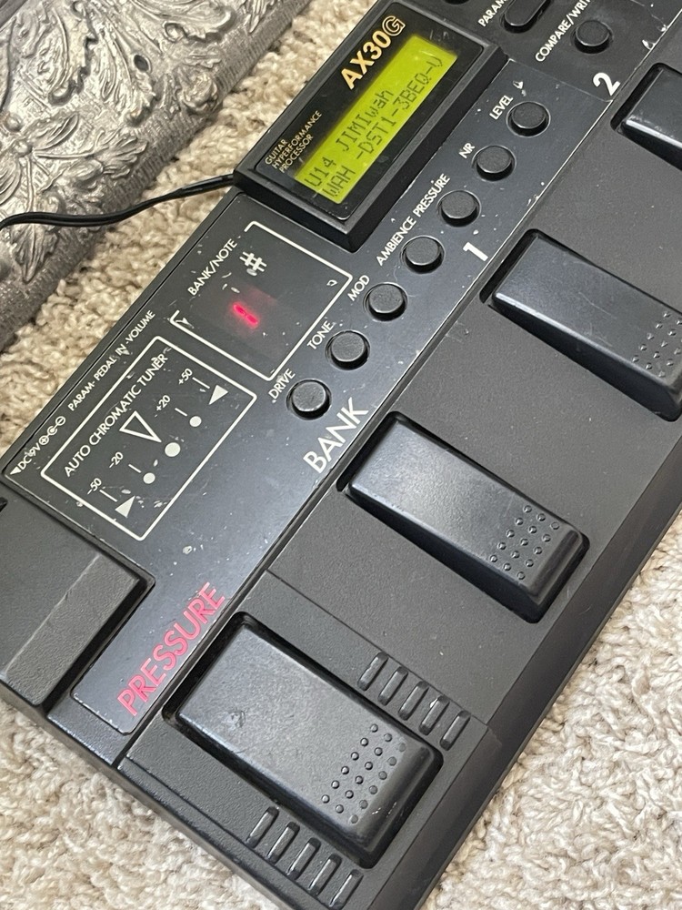 ✨Korg ToneWorks AX30G✨ Multi Effects Pedal W/PSU Working!