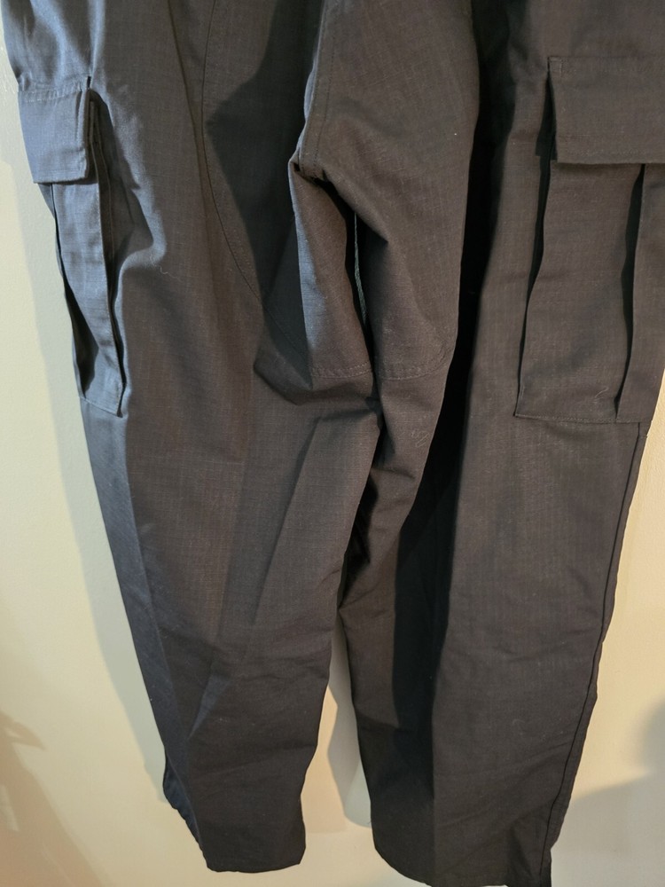 NWT Unisex Tru Spec XL Short Black Zip Multi Purpose Tactical Pants Adjustable