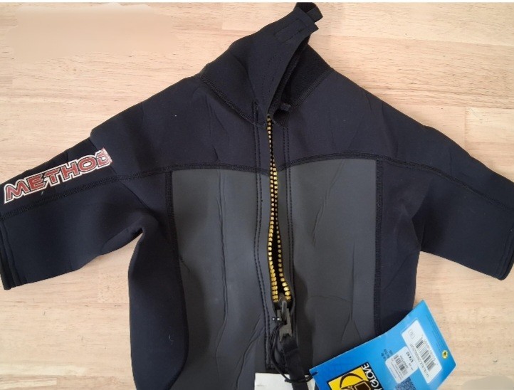 Body Glove Junior Method 2.0 Back Zip Spring Performance Wetsuit, Black, Size 10